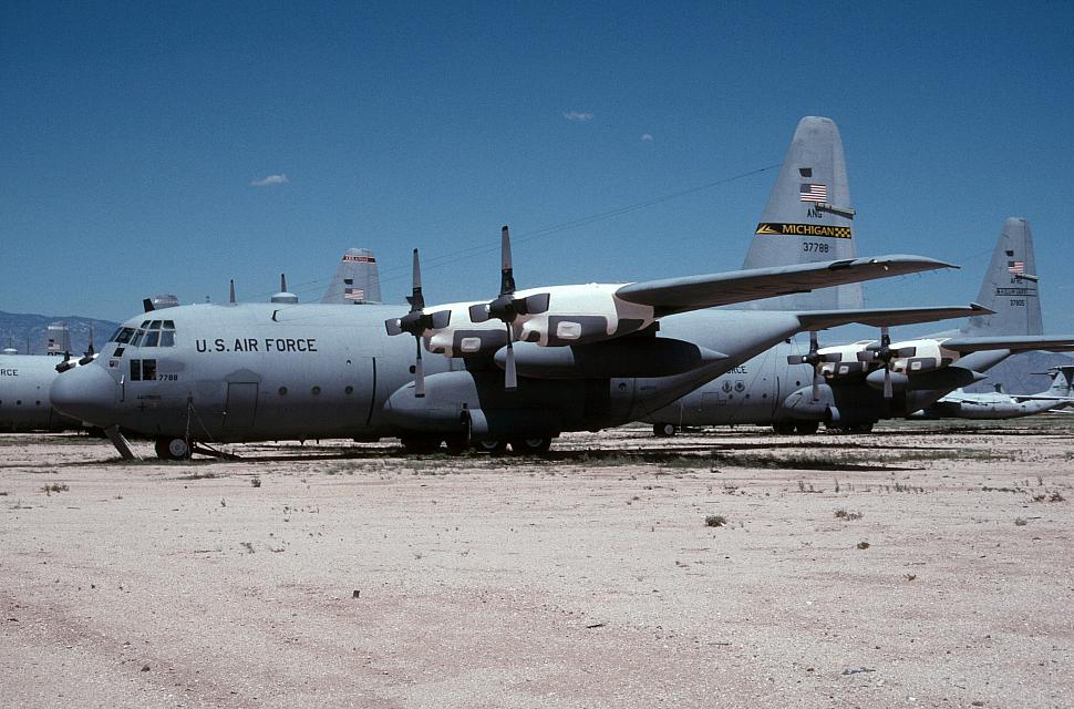 63-7788 C-130E.jpg
