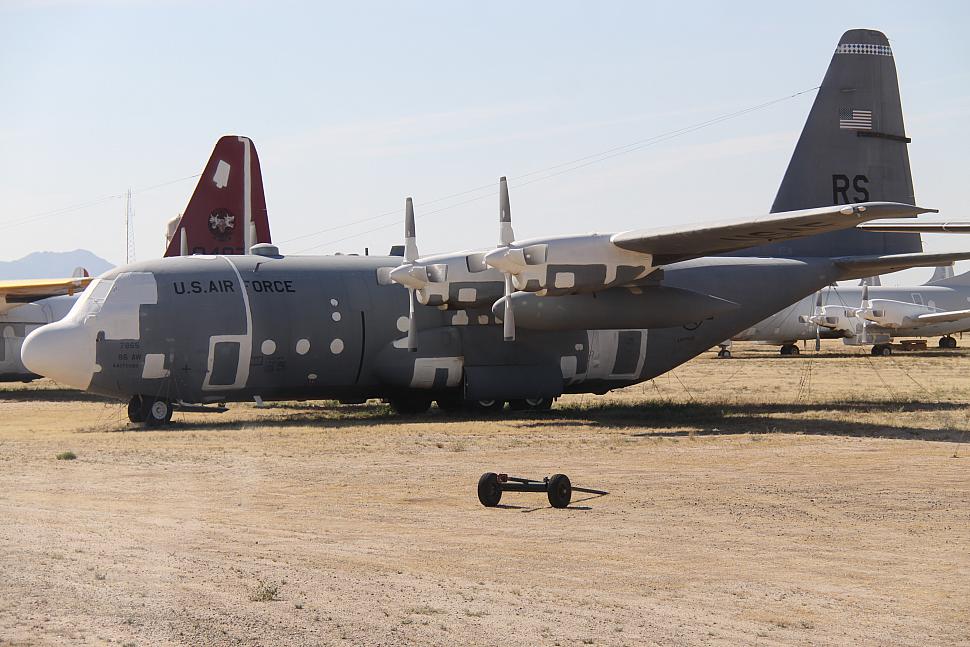 63-7865 Lockheed L 100 Hercules ( C 130E ) U S Air Force (8776763099)