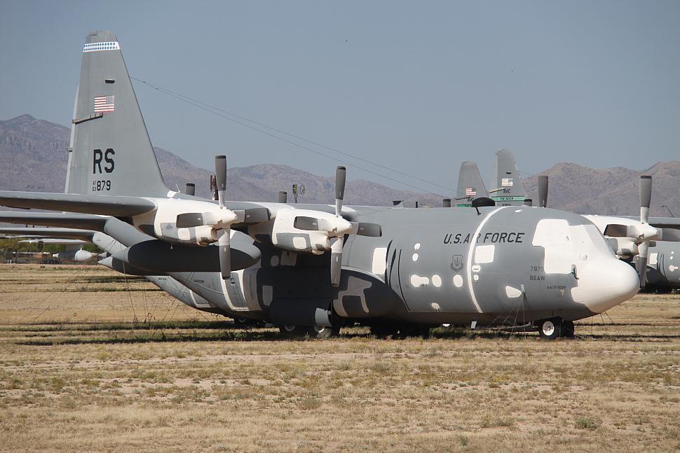 63-7879 Lockheed L 100 Hercules ( C 130E ) U S Air Force (8758277831)