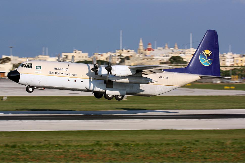 HZ-128-Saudi-Arabian-Airlines-Lockheed-C-130-Hercules PlanespottersNet 164742