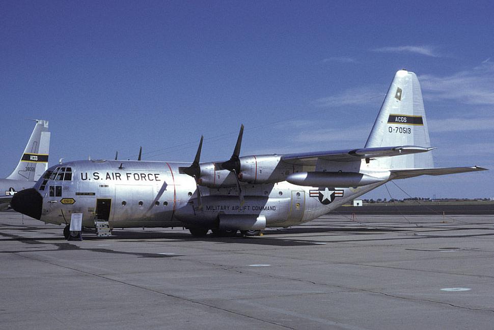 001-AGCS C-130B 70513 Forbes AFB, KS in Oct 71(Tom Brewer Collection)