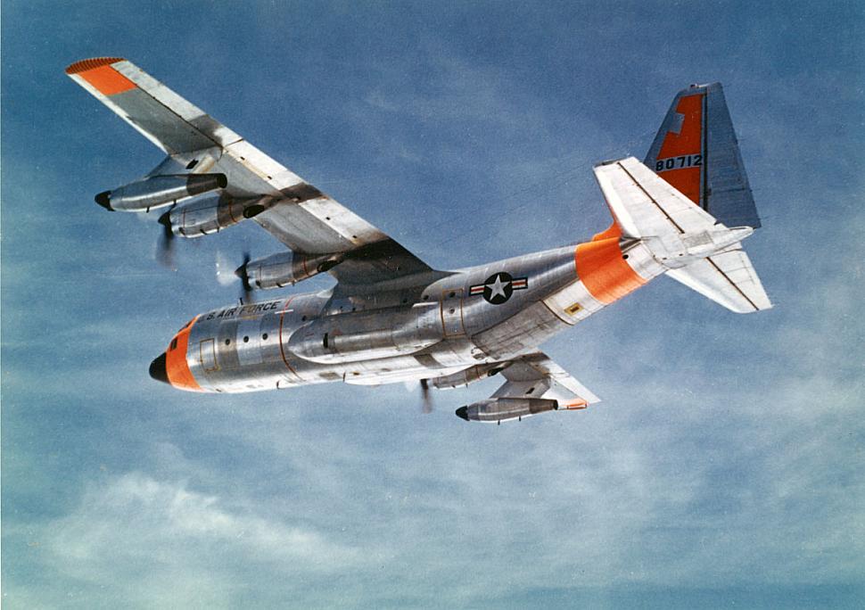 RÃ©sultat de recherche d'images pour "C-130 with pods"