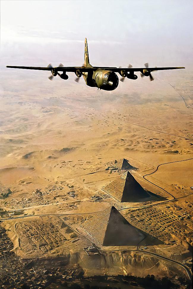 C130E 1784 over Pyramids 1981
