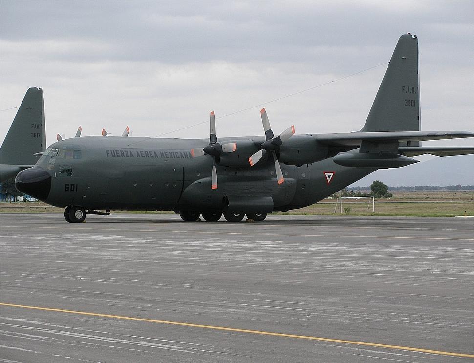 Mexican_Air_Force_C-130A.jpg